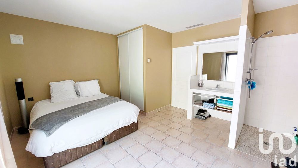 � vendre  Maison Alba-la-Romaine (07400)