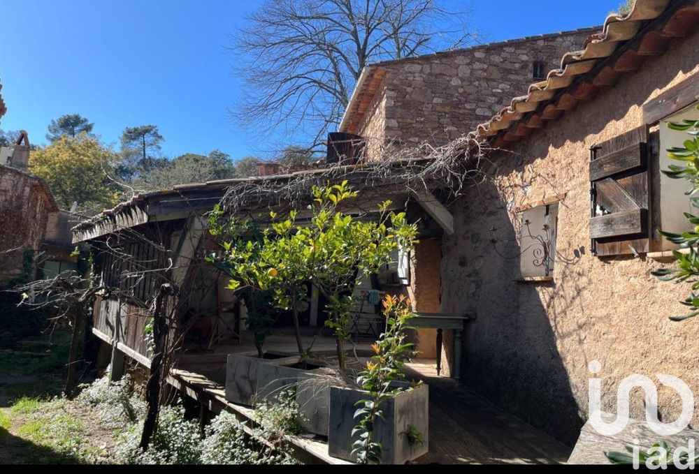 � vendre  Maison La Garde-Freinet (83680)