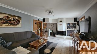  Maison � vendre 6 pi�ces 275 m�