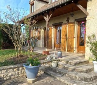  Maison � vendre 8 pi�ces 229 m�