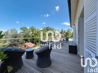  Villa � vendre 9 pi�ces 235 m�