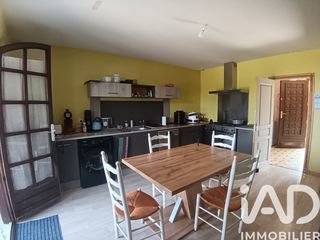  Maison � vendre 9 pi�ces 210 m�