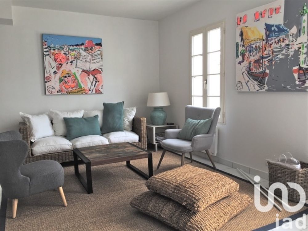 � vendre  Maison Saint-Martin-de-R� (17410)