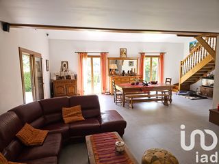  Villa � vendre 5 pi�ces 220 m�