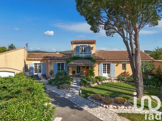  Maison � vendre 8 pi�ces 223 m�