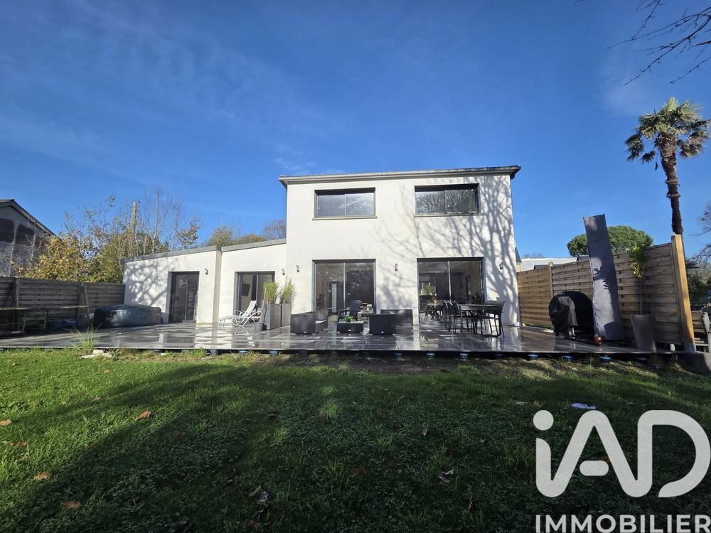 � vendre  Villa Concarneau (29900)