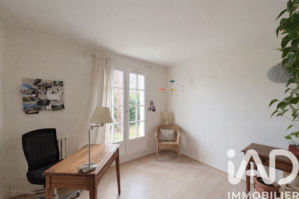� vendre  Maison Marolles-en-Brie (94440)