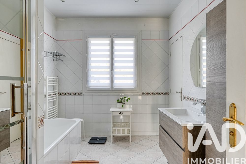 � vendre  Maison Vaux-sur-Seine (78740)