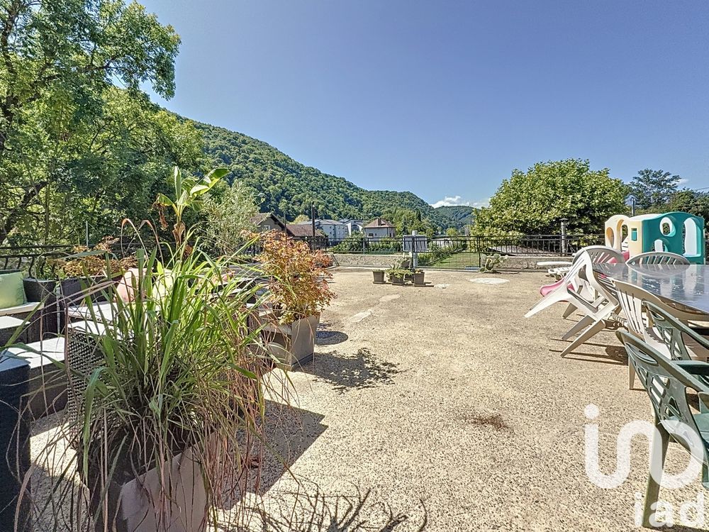 � vendre  Maison Gi�res (38610)