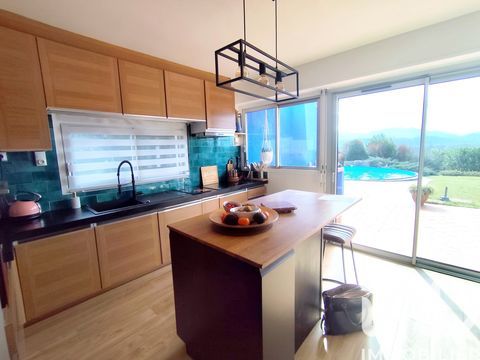  Villa � vendre 6 pi�ces 139 m�