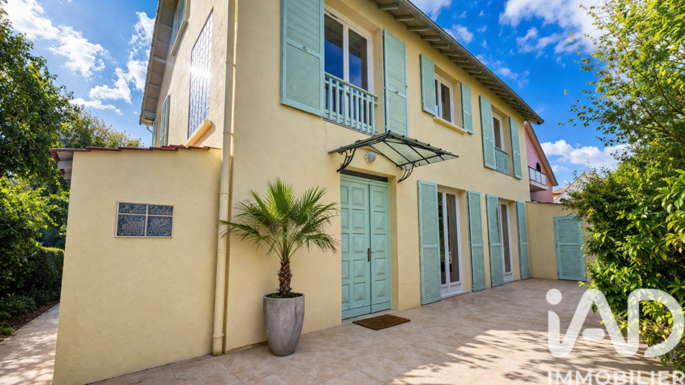 � vendre  Maison Saint-Maur-des-Foss�s (94100)