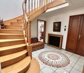  Villa � vendre 9 pi�ces 277 m�