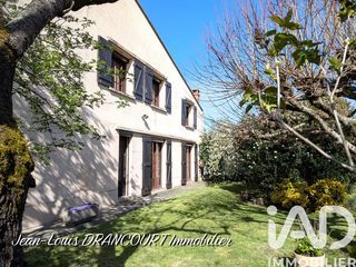  Maison � vendre 7 pi�ces 226 m�