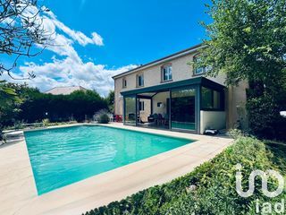  Maison � vendre 7 pi�ces 180 m�