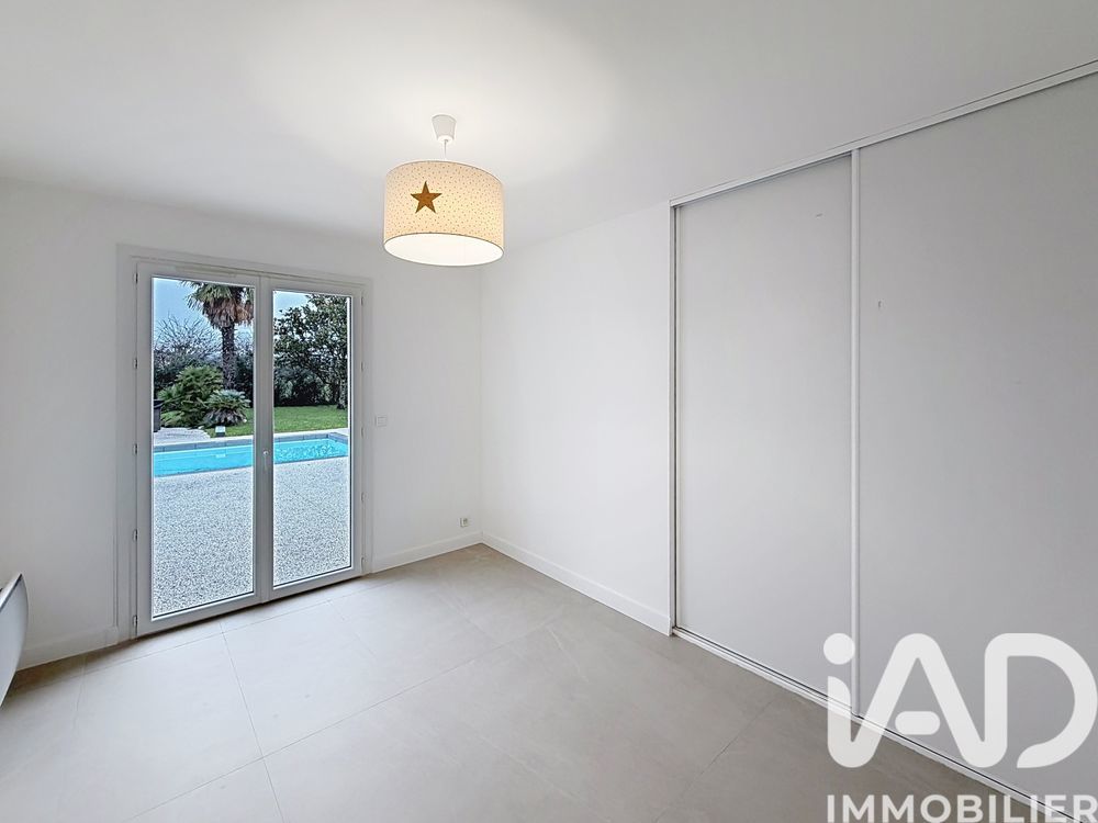 � vendre  Maison Dommartin (69380)