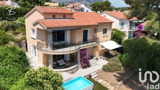  Maison � vendre 9 pi�ces 180 m�