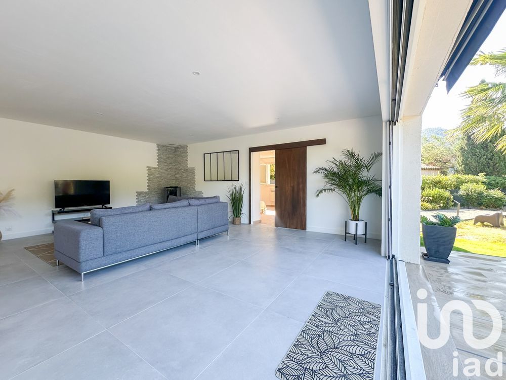 � vendre  Maison Les Adrets-de-l'Est�rel (83600)