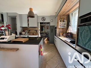  Maison � vendre 8 pi�ces 200 m�