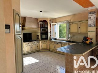  Maison � vendre 12 pi�ces 295 m�