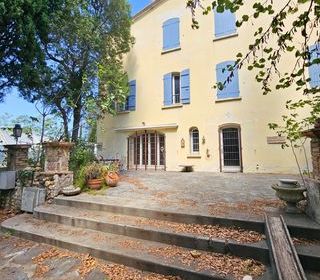  Maison � vendre 15 + pi�ces 957 m�