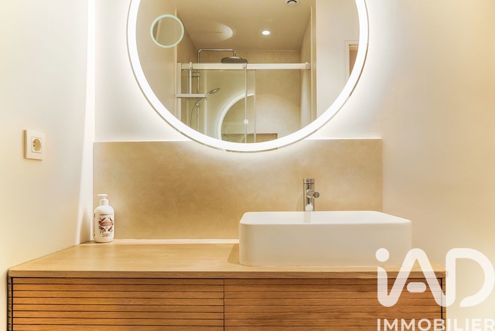 � vendre  Appartement Paris 8