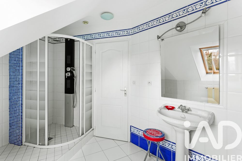 � vendre  Villa La Chapelle-sur-Erdre (44240)