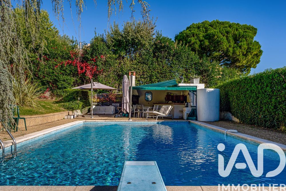 � vendre  Maison Aubagne (13400)