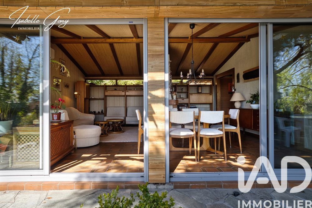 � vendre  Maison Divonne-les-Bains (01220)