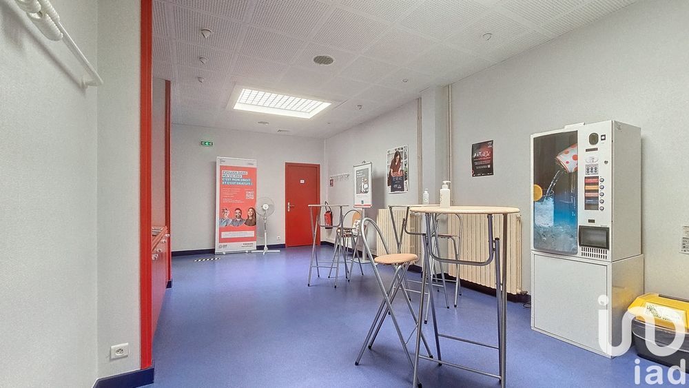 � vendre  Propri�t�/ch�teau Moulins (03000)