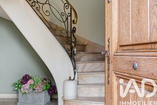  Maison � vendre 8 pi�ces 307 m�