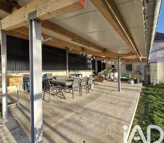  Maison � vendre 8 pi�ces 234 m�