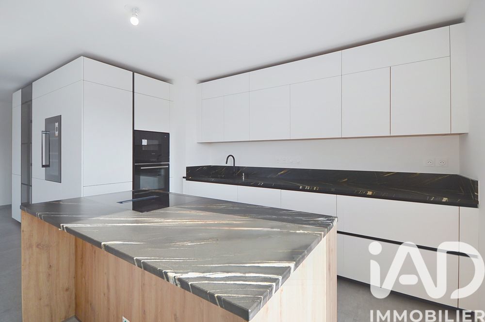 � vendre  Appartement Versonnex (01210)