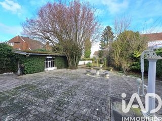  Maison � vendre 12 pi�ces 292 m�