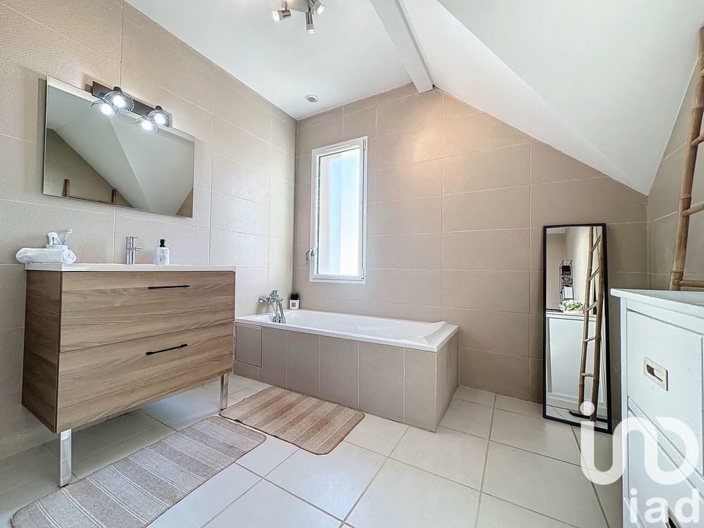 � vendre  Villa Grisy-Suisnes (77166)