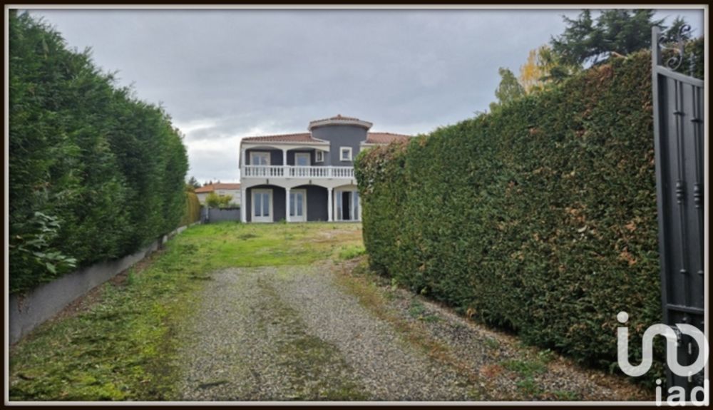 � vendre  Villa Cournon-d'Auvergne (63800)