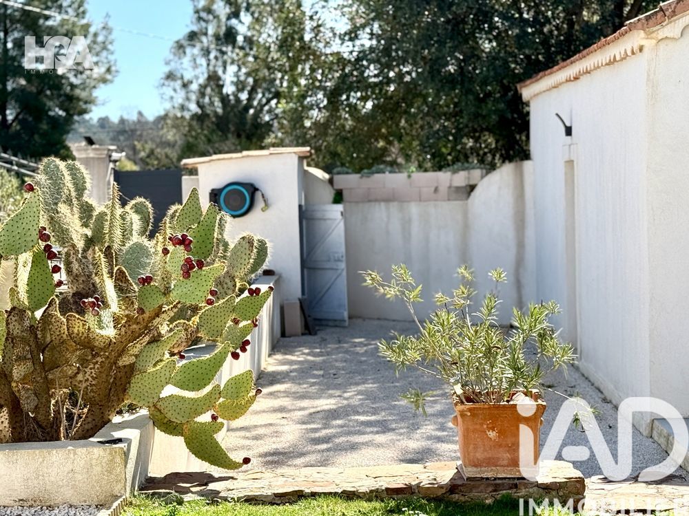 � vendre  Maison Solli�s-Pont (83210)