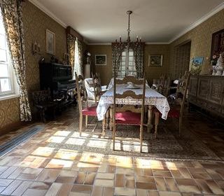  Maison � vendre 9 pi�ces 322 m�