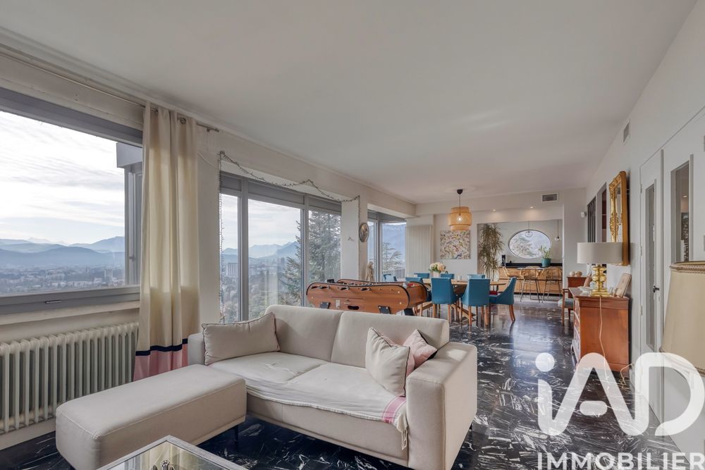 � vendre  Maison Corenc (38700)