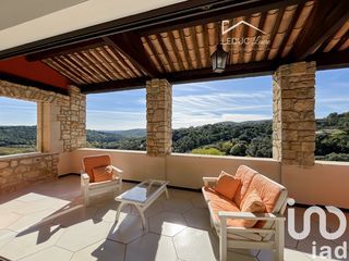  Maison � vendre 9 pi�ces 260 m�