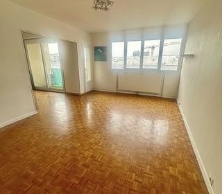  Appartement � vendre 4 pi�ces 83 m�