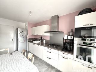  Appartement � vendre 4 pi�ces 89 m�