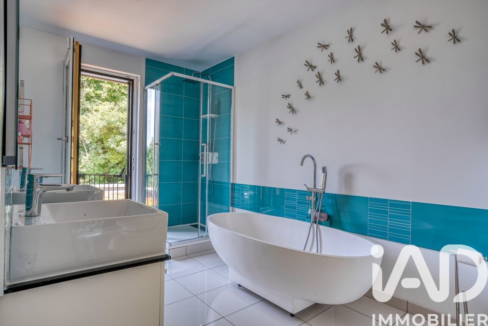 � vendre  Villa Chessy (77700)