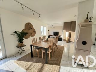  Maison � vendre 4 pi�ces 145 m�