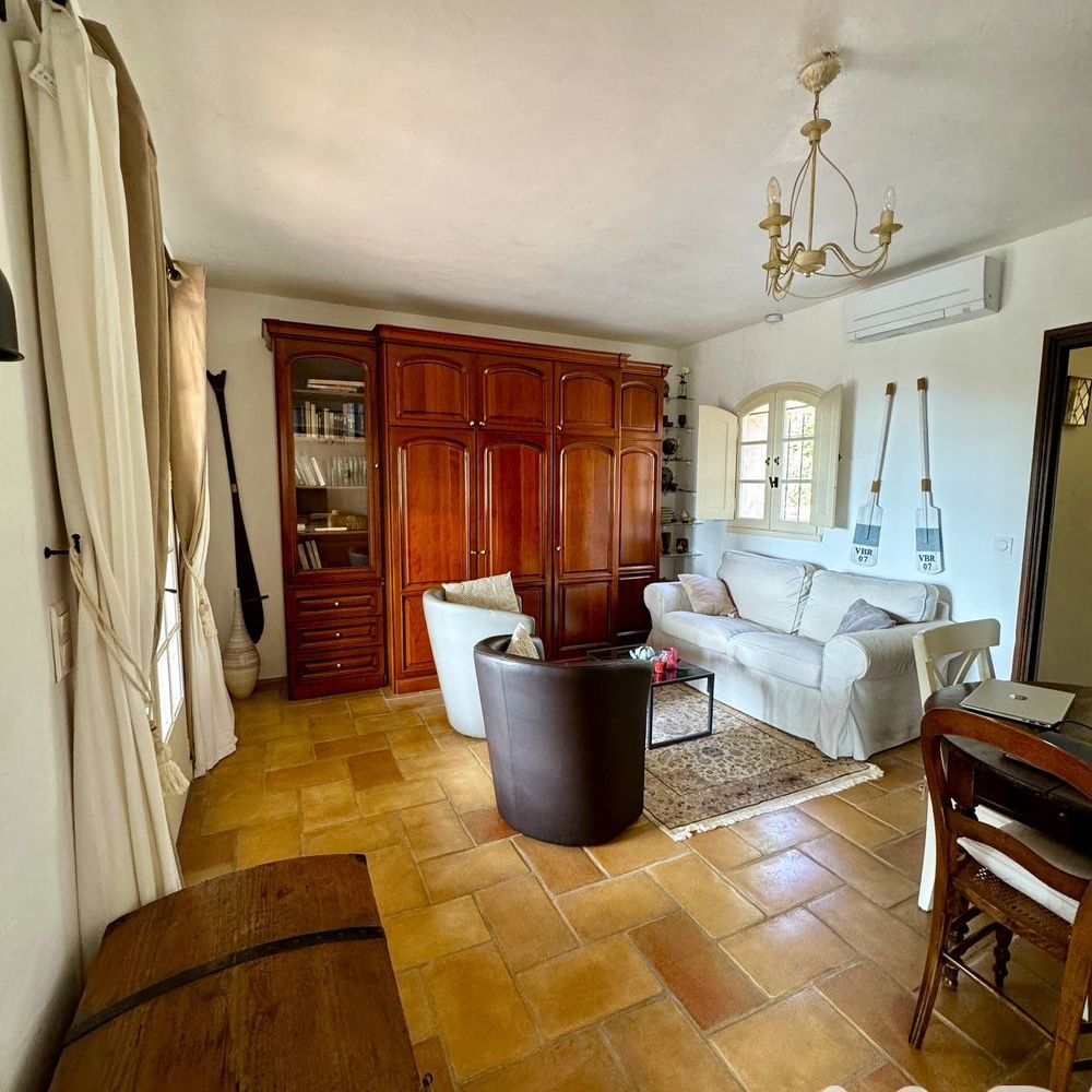 � vendre  Maison Flayosc (83780)