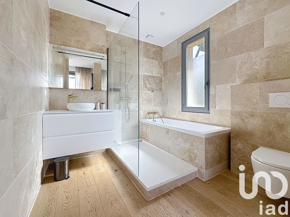 � vendre  Maison La Cadi�re-d'Azur (83740)