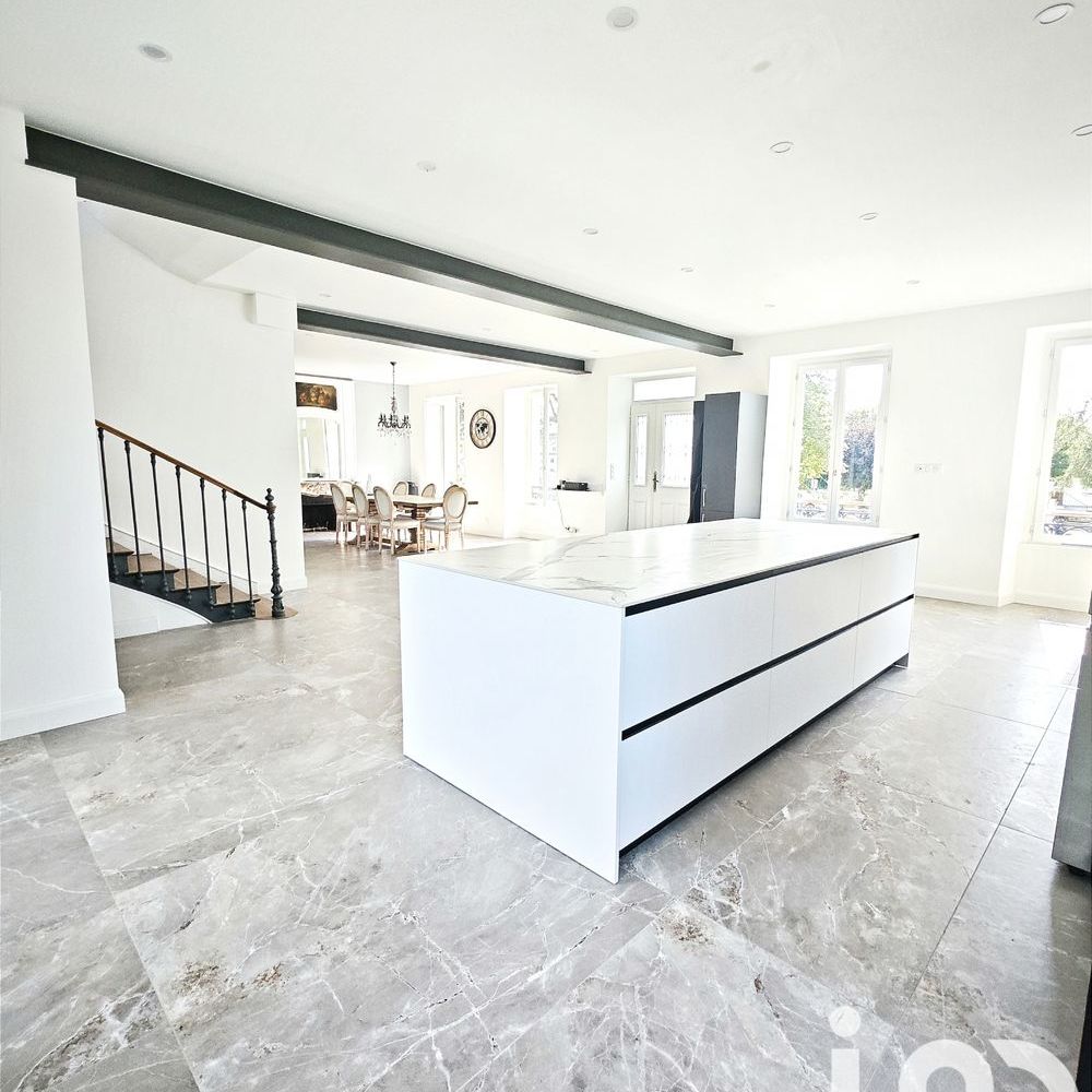 � vendre  Propri�t�/ch�teau Champs-sur-Yonne (89290)