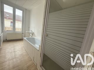  Immeuble � vendre 141 m�