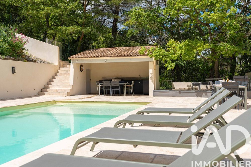 � vendre  Maison Mimet (13105)