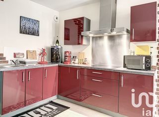  Immeuble � vendre 235 m�