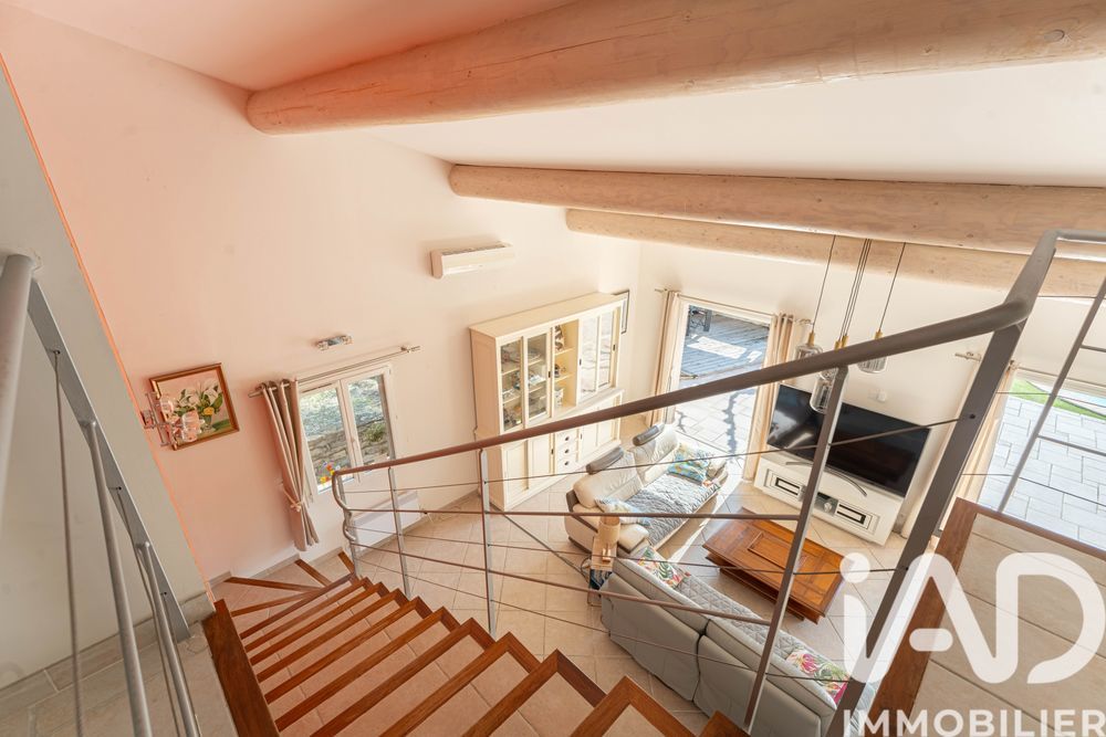 � vendre  Maison Saint-Cyr-sur-Mer (83270)